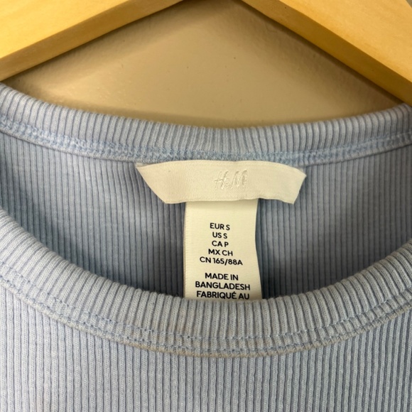 High Neck Crop Tank Top (size small) - Picture 2 of 2